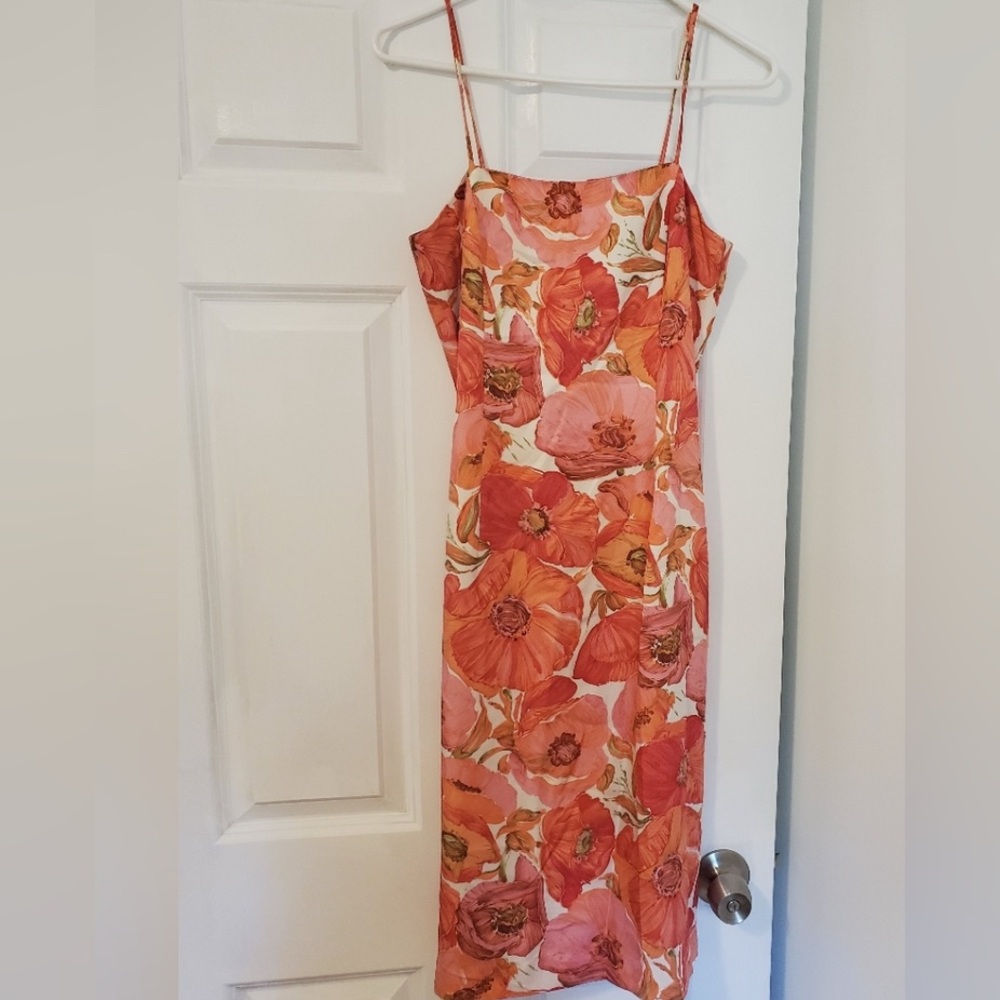 Vintage looking Floral dress - Picture 1 of 3